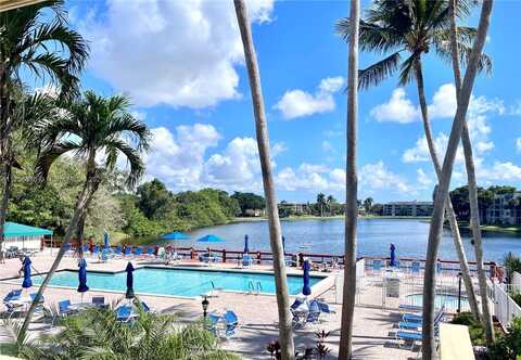 2141 SW 93rd Way, Davie, FL 33324
