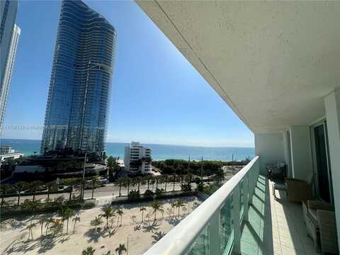 100 Bayview Dr, Sunny Isles Beach, FL 33160