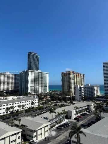 3161 S Ocean Dr, Hallandale Beach, FL 33009