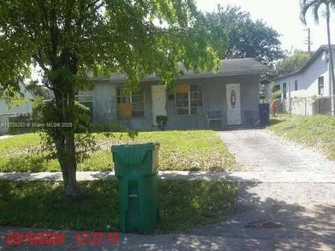 3710 NW 7th Place, Lauderhill, FL 33311