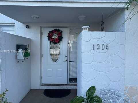 1206 Seaview, North Lauderdale, FL 33068