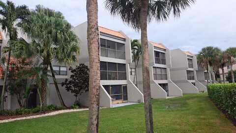 230 Lakeview Dr, Weston, FL 33326