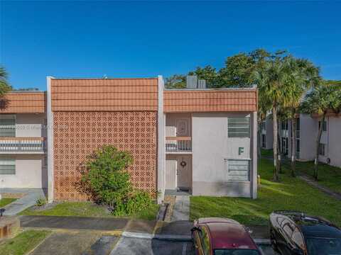 7610 Stirling Rd, Davie, FL 33024