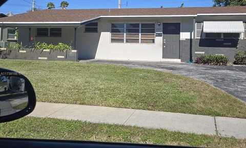 6371 SW 1st Ct, Pembroke Pines, FL 33023