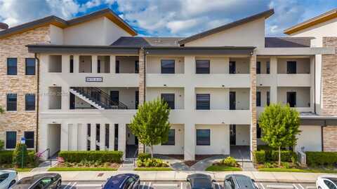 8005 NW 104th Ave, Doral, FL 33178