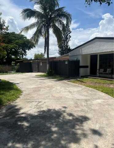 9331 Marine Dr, Cutler Bay, FL 33189