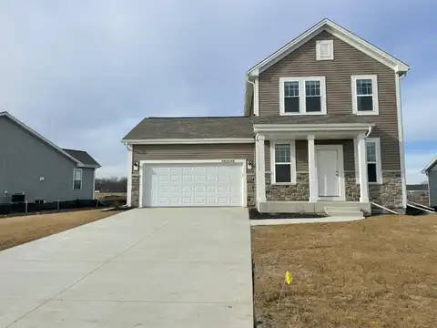 N161w21960 Daisy Dr, Jackson, WI 53037