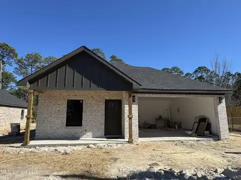 1812 Porpoise Drive, Gautier, MS 39553