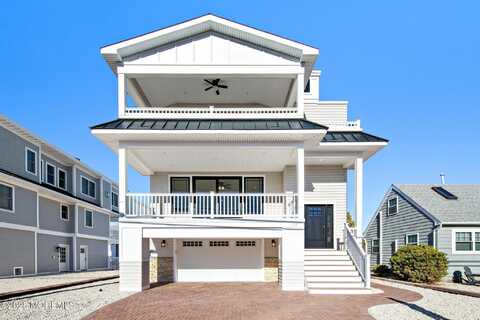 239 S 1st Street, Surf City, NJ 08008