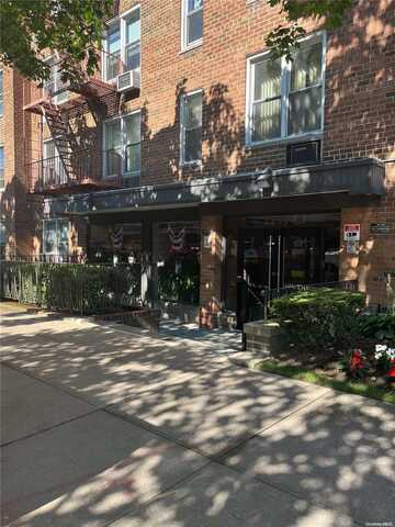 68-15 Selfridge Street, Forest Hills, NY 11375