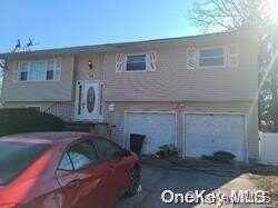 608 Spur Drive N, Bay Shore, NY 11706