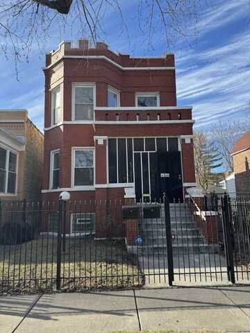 6946 S Prairie Avenue, Chicago, IL 60637