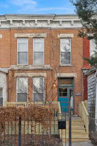 709 S CAMPBELL Avenue, Chicago, IL 60612