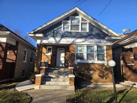 5154 W Crystal Street, Chicago, IL 60651