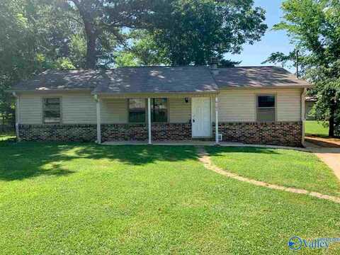 6103 Geronimo Circle NW, Huntsville, AL 35810