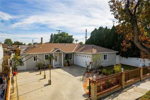 8212 Zelzah Avenue, Reseda, CA 91335