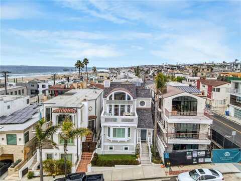 135 33rd Street, Hermosa Beach, CA 90254