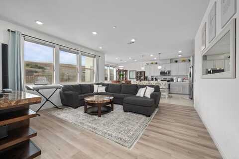 2082 Trevi Cir, Chula Vista, CA 91913