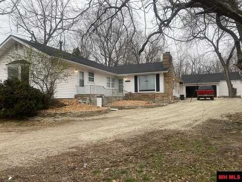 713 N PANTHER AVENUE, Yellville, AR 72687