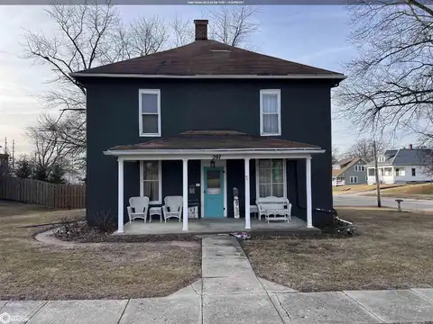 207 W Jefferson Street, Bloomfield, IA 52537