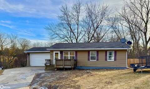 1606 Southview Circle, Fairfield, IA 52556