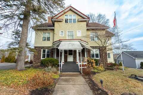 94 N Center St, Canton, PA 17724