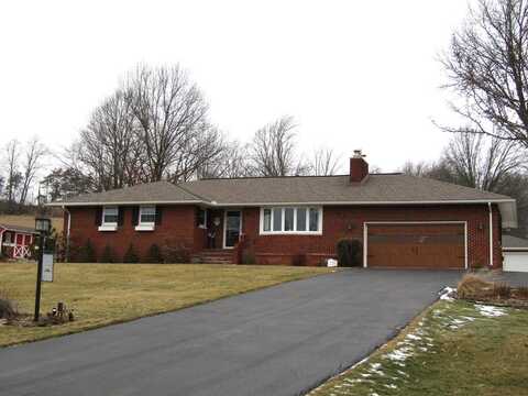 2833 Newtown Hill Road, Mansfield, PA 16933