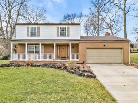 2590 Belair Drive, Akron, OH 44319