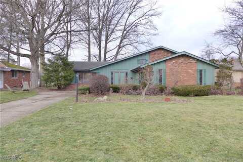 26888 Driscoll Lane, North Olmsted, OH 44070