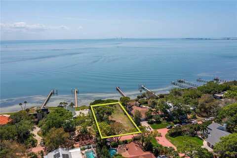 1060 Friendly Way South, Saint Petersburg, FL 33705