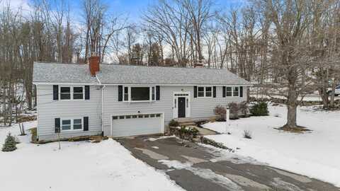 12 Circle Drive, Bedford, NH 03110