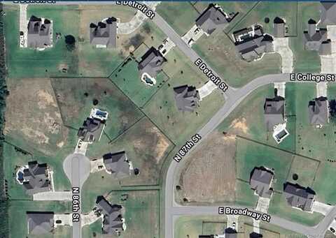 8800 E Commercial Street, Broken Arrow, OK 74014