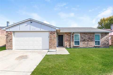 4705 Independence Trail, Grand Prairie, TX 75052