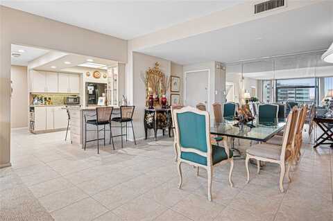 5200 Keller Springs Road, Dallas, TX 75248