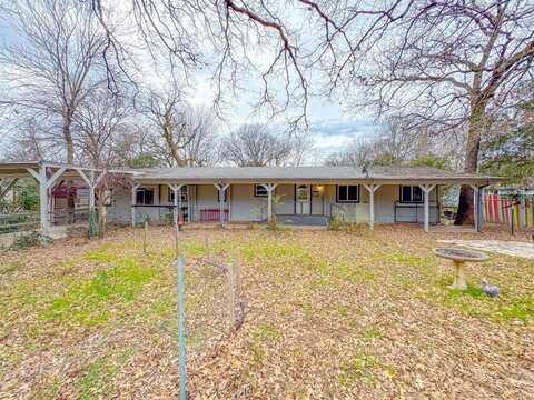 377 Brandywine Avenue, Streetman, TX 75859