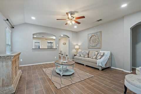 1068 Churchill Drive, Princeton, TX 75407