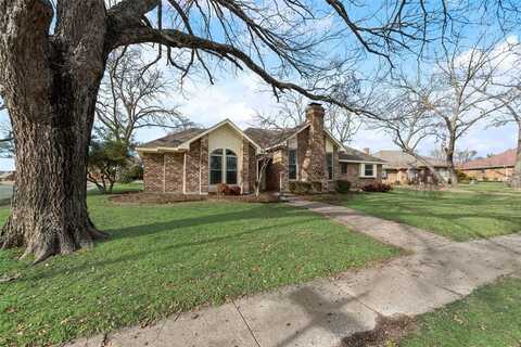 3201 Oxford Drive, Rowlett, TX 75088