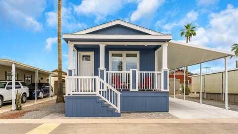 305 S. Val Vista Drive, Mesa, AZ 85204