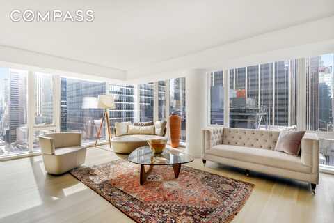 135 West 52nd Street, New York, NY 10019