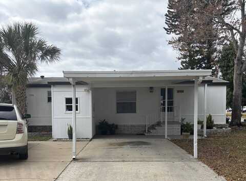 8725 Waterway Dr, Tampa, FL 33635