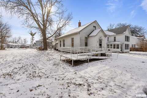 813 15TH Avenue South, Clinton, IA 52732