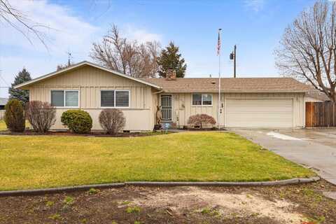 413 S Edison PL, Kennewick, WA 99336