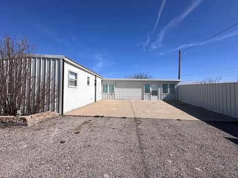 2970 Daughtrey Rd, Colorado City, TX 79512