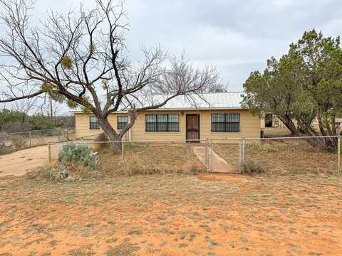 324 Chestnut Lane, Robert Lee, TX 76945