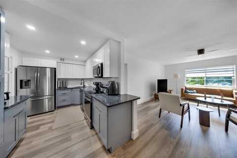 639 W Oakland Park Blvd, Oakland Park, FL 33311
