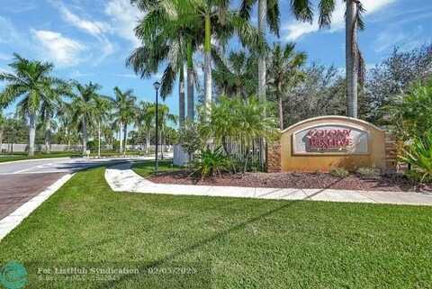 5831 Monterra Club Dr, Lake Worth, FL 33463