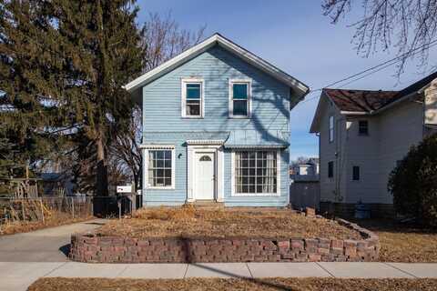 214 E LINCOLN Avenue, OSHKOSH, WI 54901