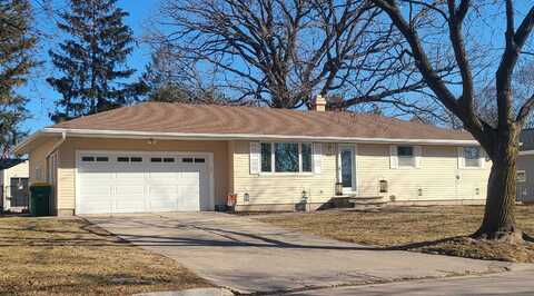 1832 ASPEN Lane, GREEN BAY, WI 54303