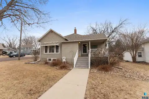 524 N Milwaukee St, Canton, SD 57013