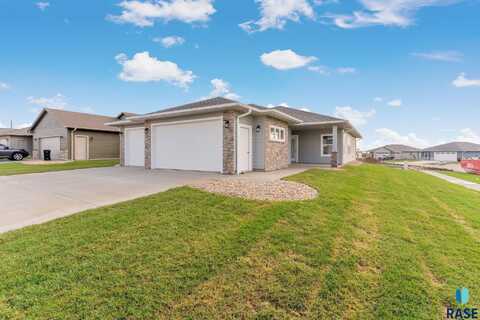 2309 E Tinley St, Brandon, SD 57005